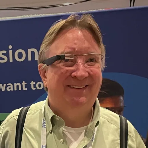 Headshot of Bob Roehm